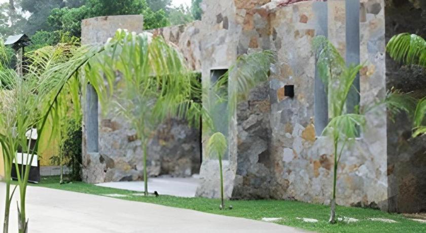 The Kent Tissamaharama Exterior foto
