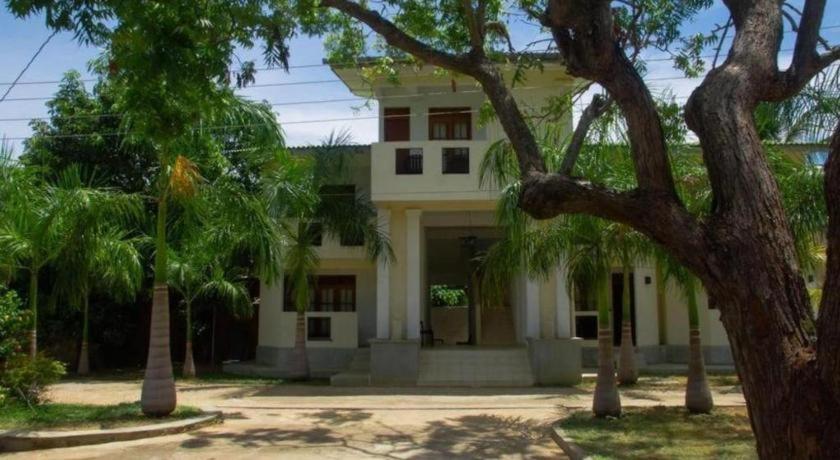 The Kent Tissamaharama Exterior foto